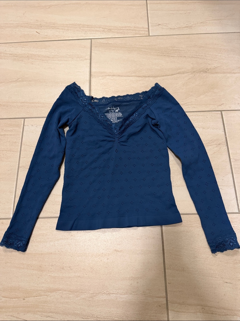 Free people intimately blue eyelet seamless long sleeve top size XS/S
